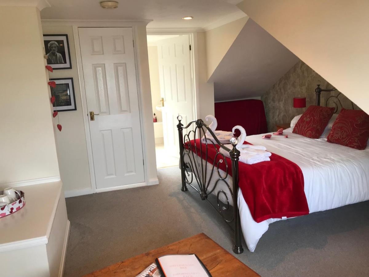 Wellingtons Bed & Breakfast Fowey Exterior photo
